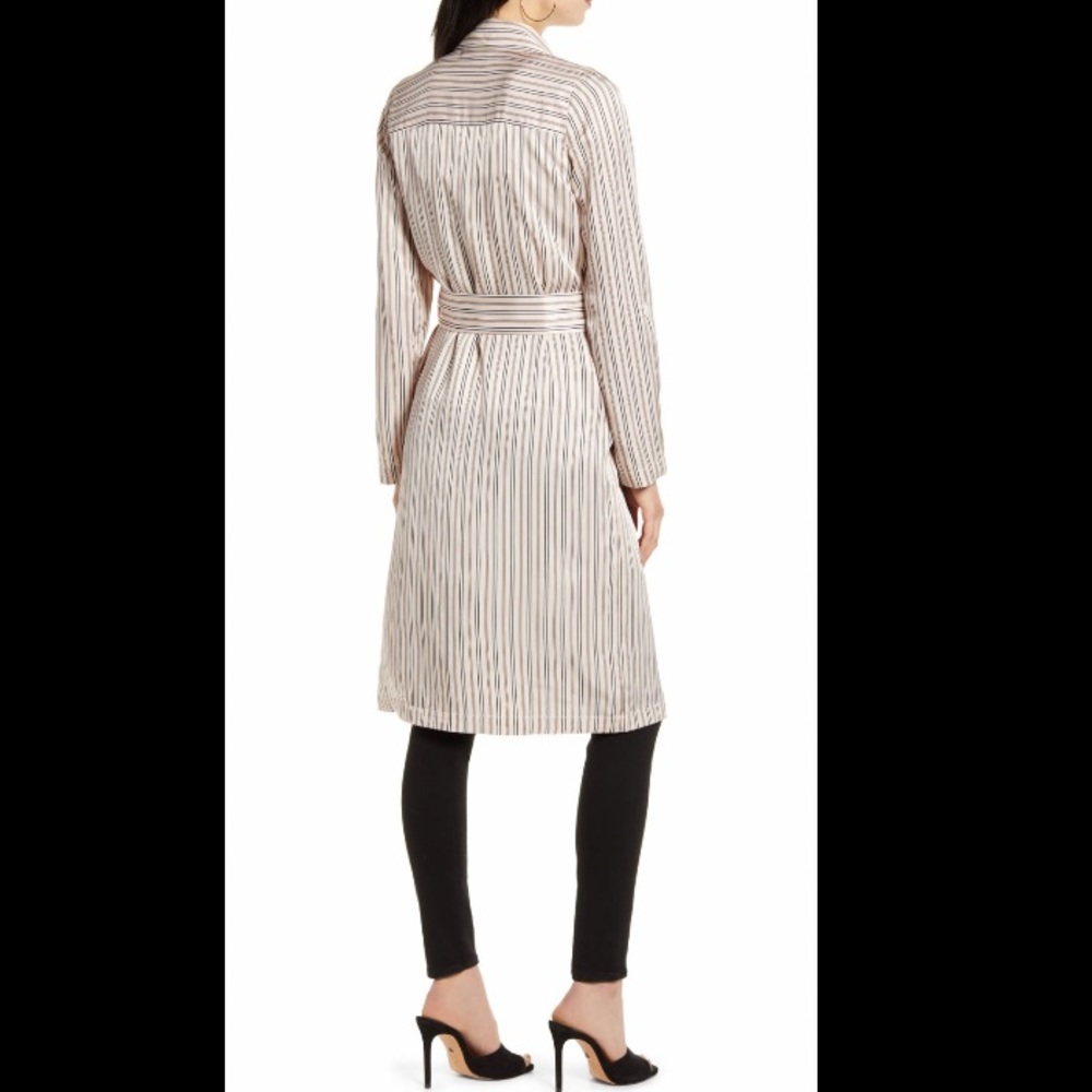 Silk Robe Sweater - Picture 4 of 10
